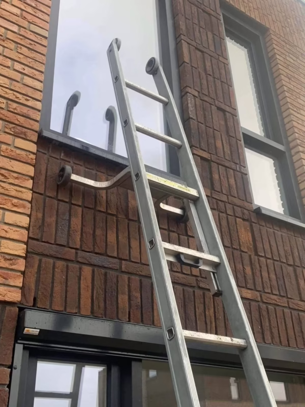 Veilig laddermateriaal voor glazenwassers